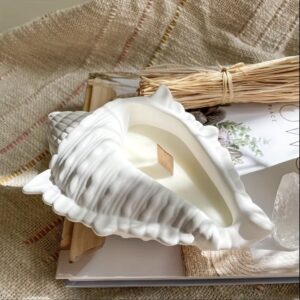 Seashell Candle